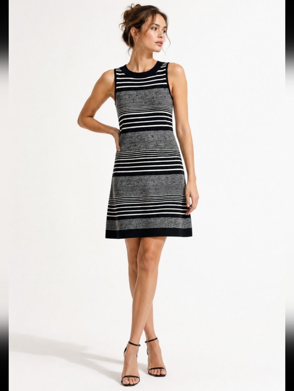 Papillon Blanc Black White Striped Textured Ruched Detail Knee Length Dress Sz M